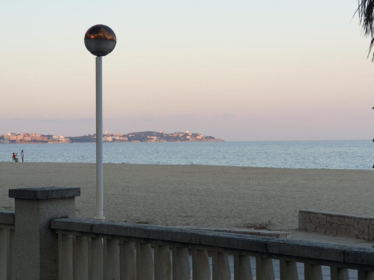 Apartamento 1ª Linea De Mar Cambrils Vilafortuny Zewnętrze zdjęcie